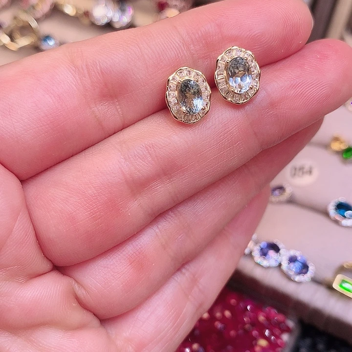 海蓝宝石耳钉银S925镶嵌