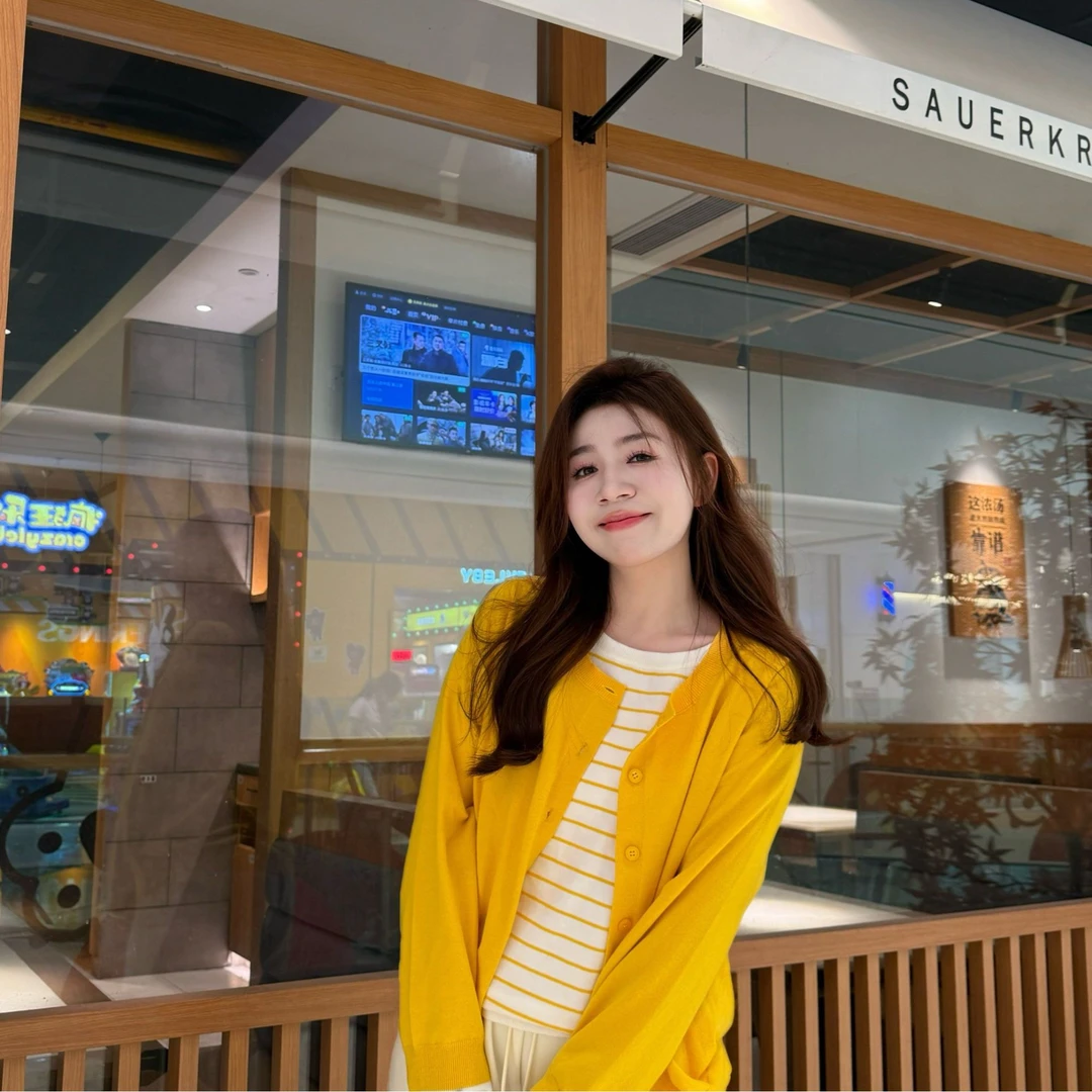 百搭条纹长袖假两件气质显瘦休闲时尚圆领毛衣针织开衫女23022