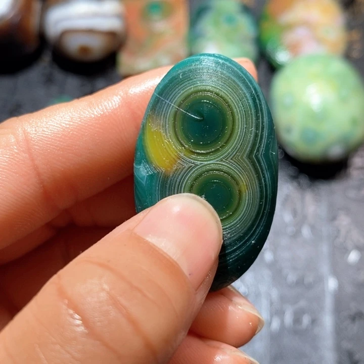玛瑙/玉髓颈饰未镶嵌G**吒