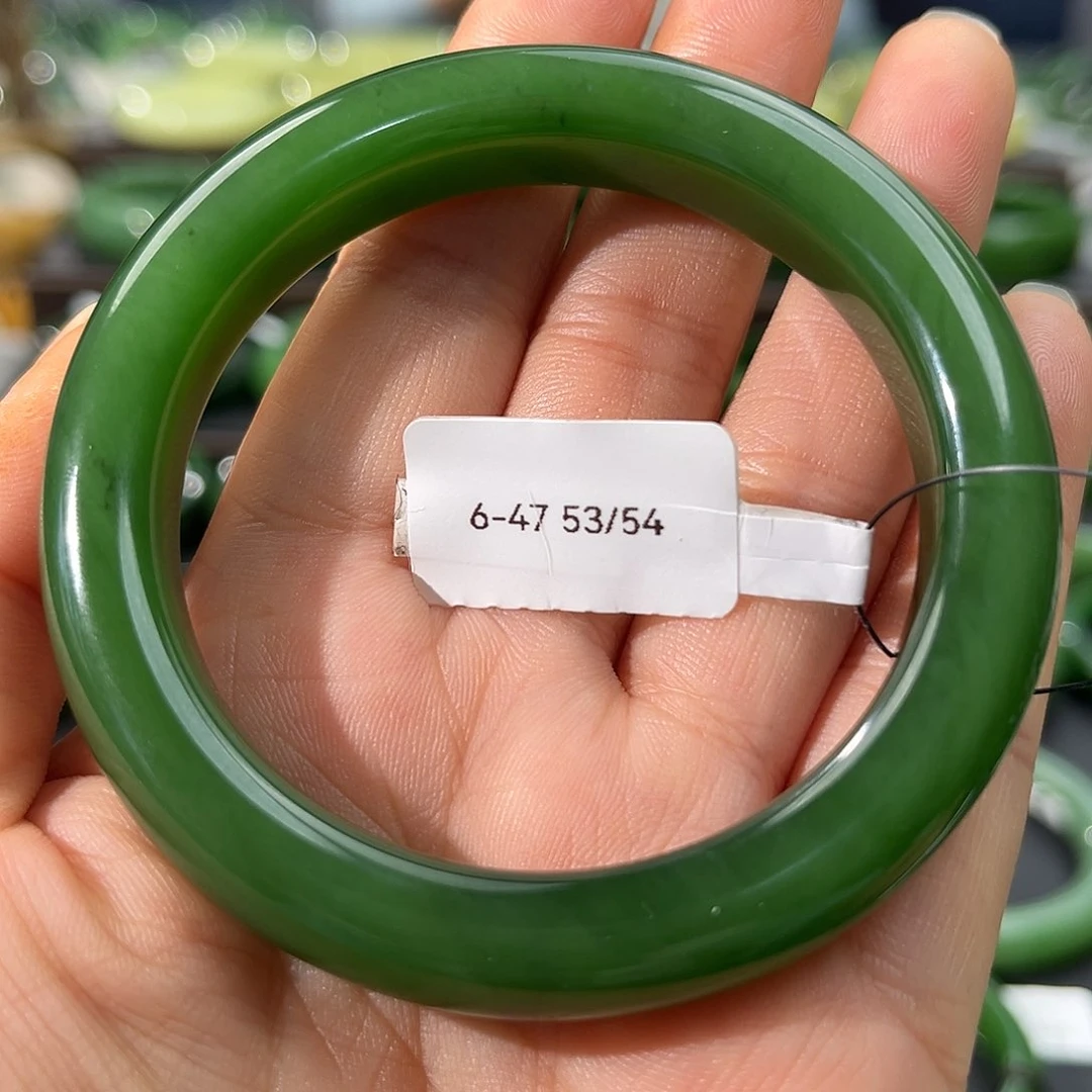 和田玉（碧玉）手镯未镶嵌