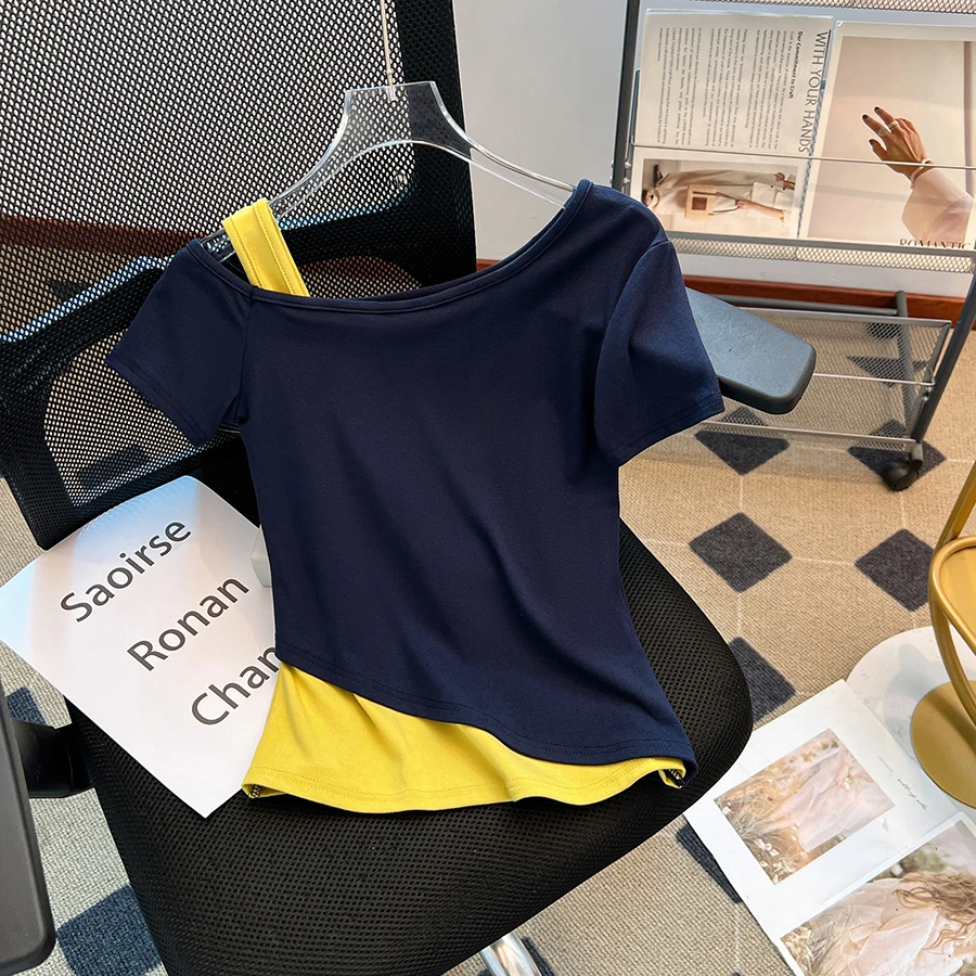2025时尚撞色斜领露肩女假两件短袖t恤夏季休闲百搭时尚洋气上衣