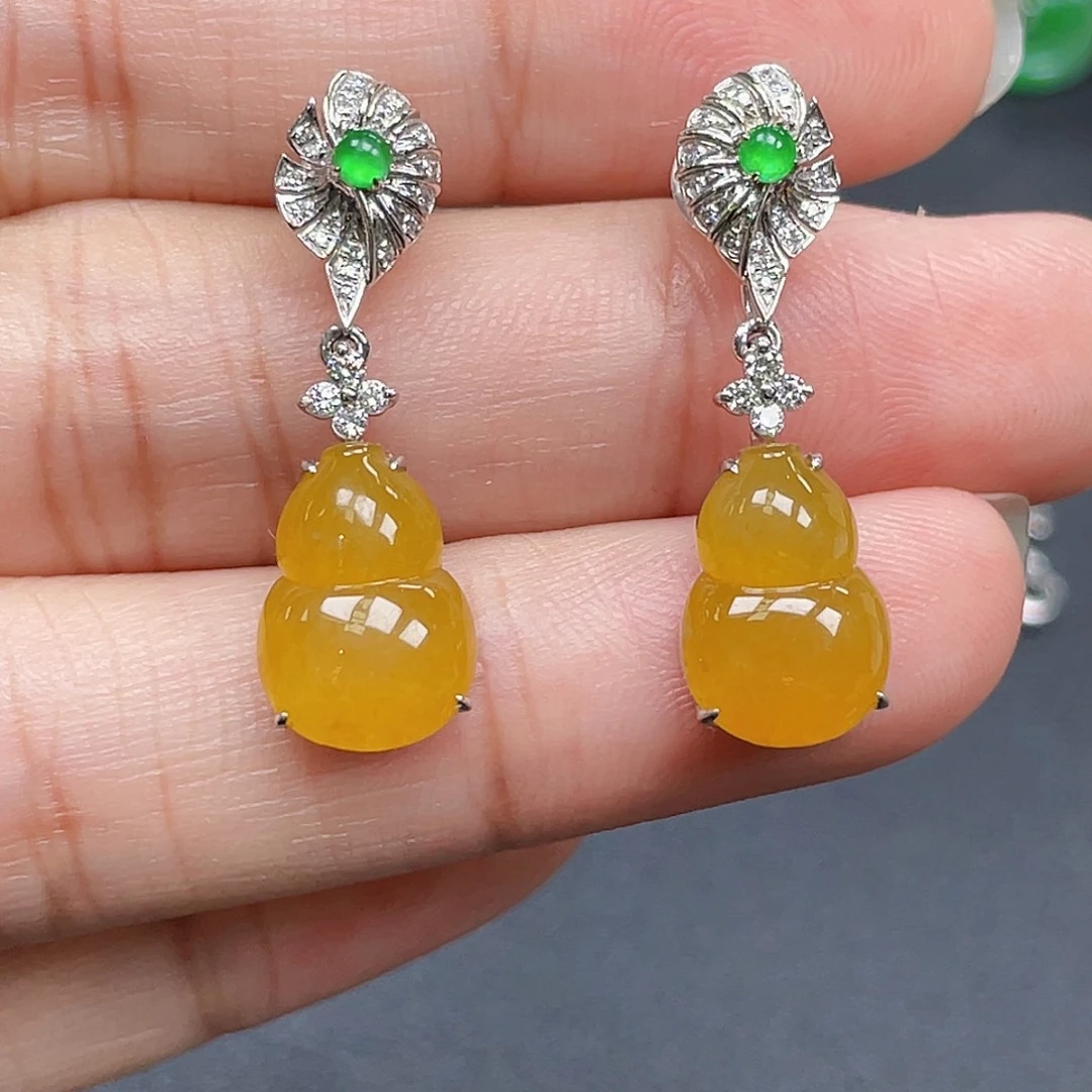 翡翠18K金镶嵌耳饰冰黄翡葫芦