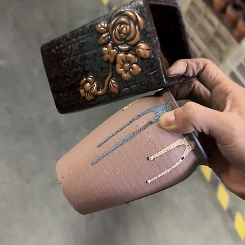 ···2个处理······微瑕脱釉