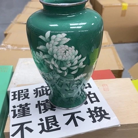 精品摆件。