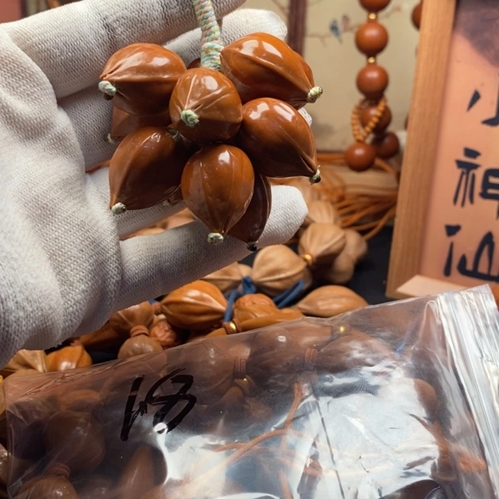 橄榄核手串/手链葡萄挂件