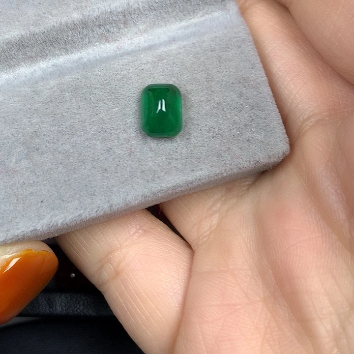 祖母绿裸石1.63ct祖母绿糖塔