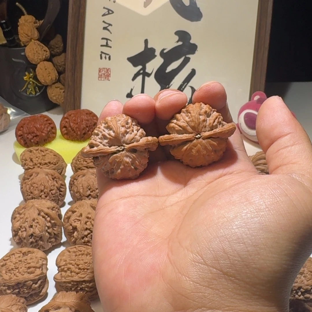 S***y文玩核桃吊坠39尺寸龙公子