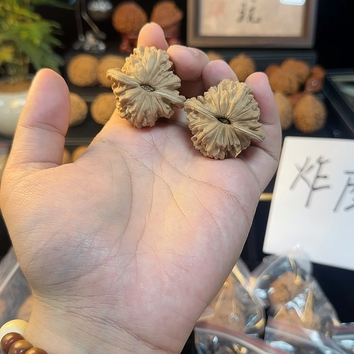 把件文玩核桃楼子