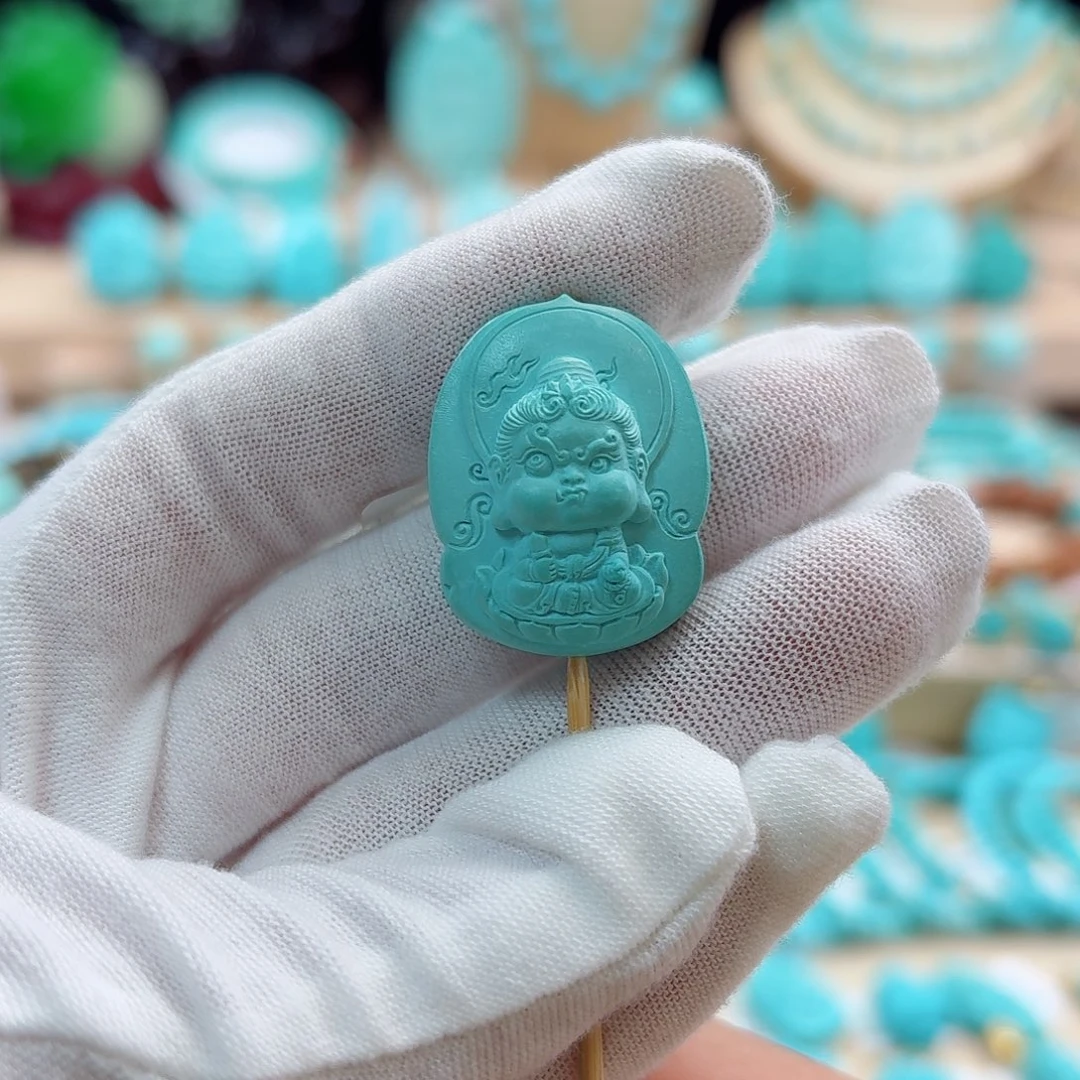 绿松石未镶嵌珠宝奇石