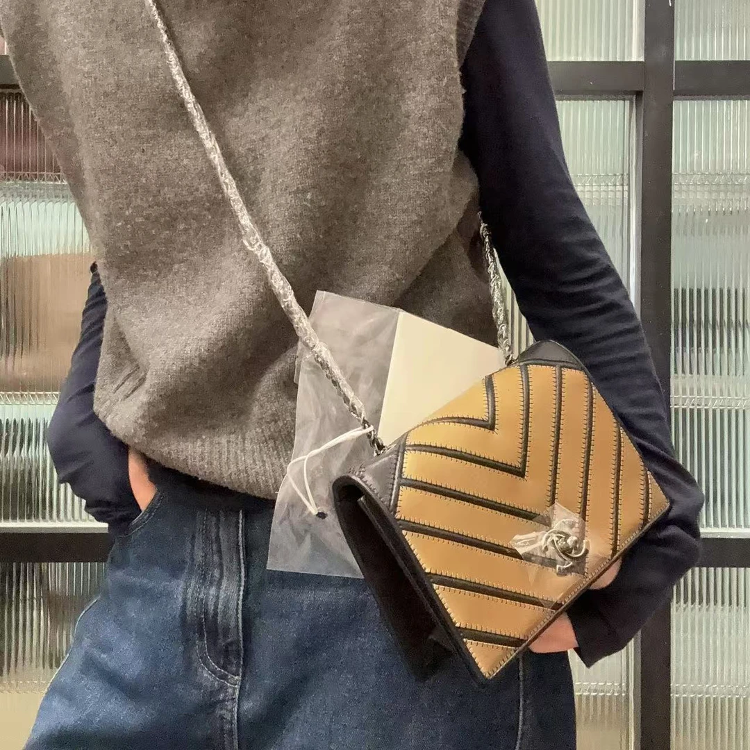 95新 Chanel/香奈儿 【蕾】 7GF627 拼色V纹单肩包