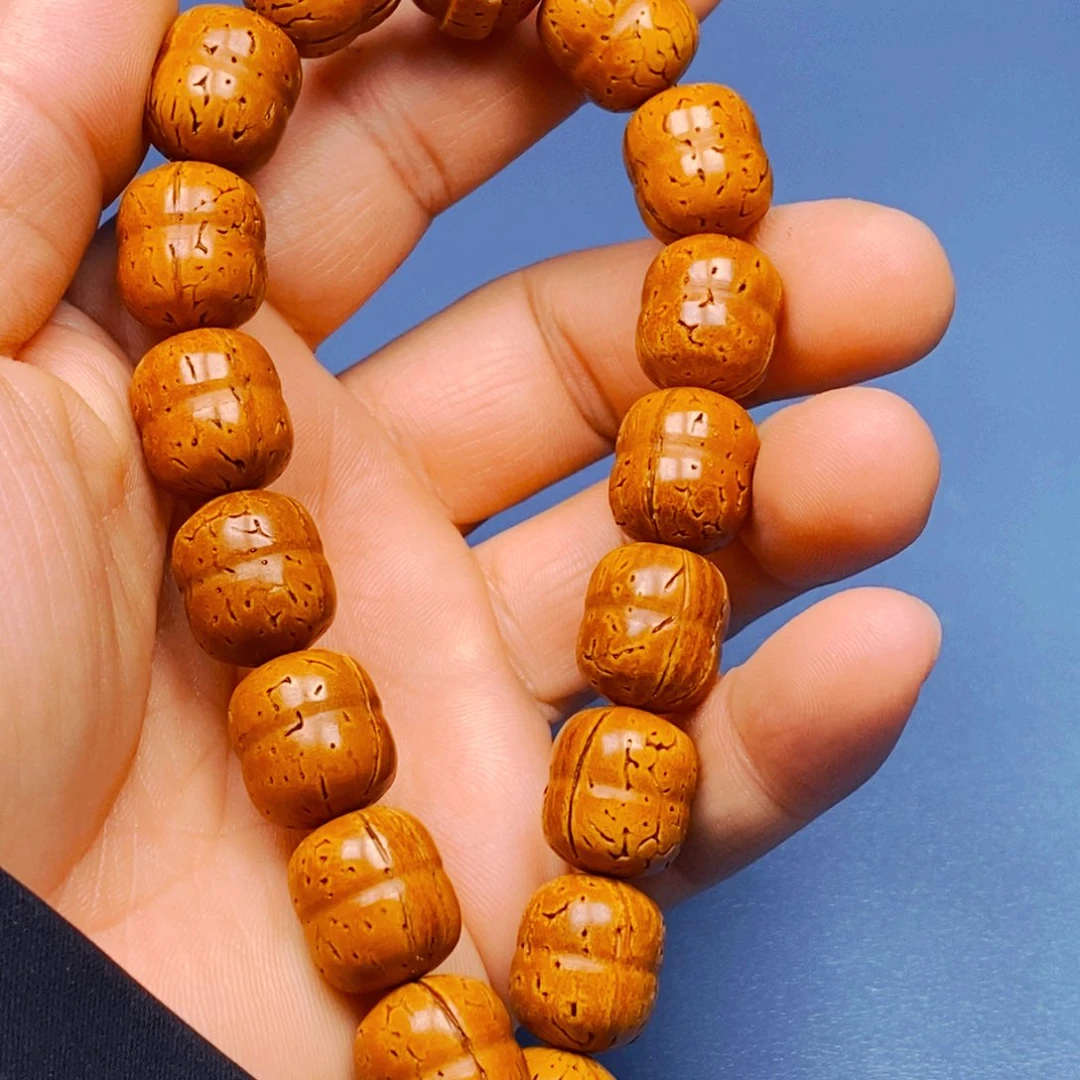 小**森桃核手串人参果16乘14全品35.8