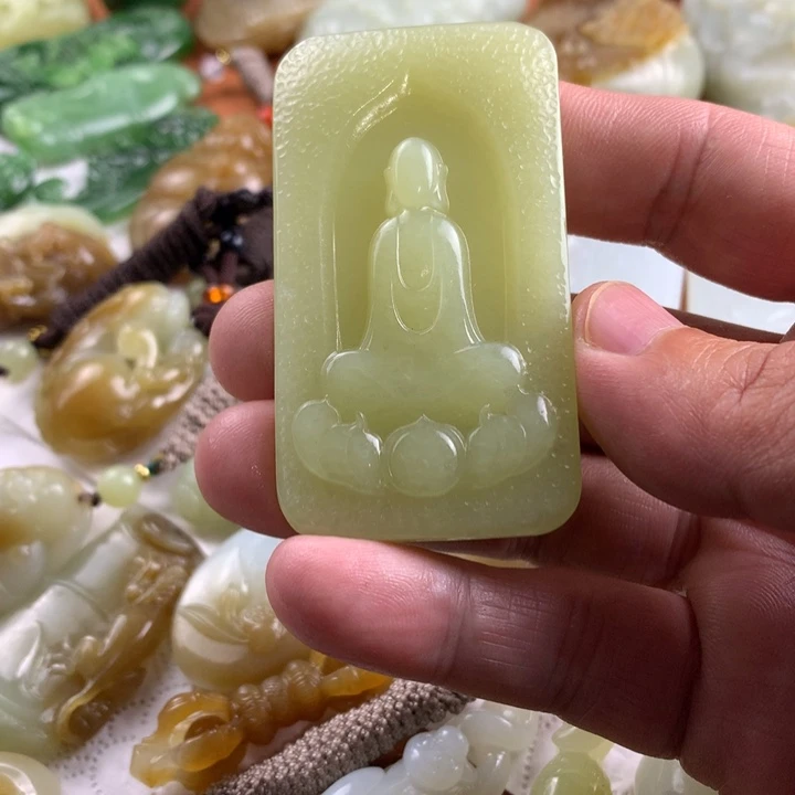 未镶嵌和田玉挂件明**刀