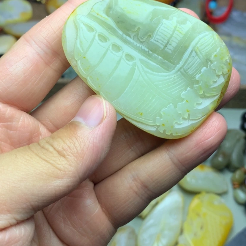 【闪购商品】颈饰未镶嵌和田玉