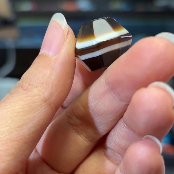 未镶嵌颈饰玛瑙/玉髓