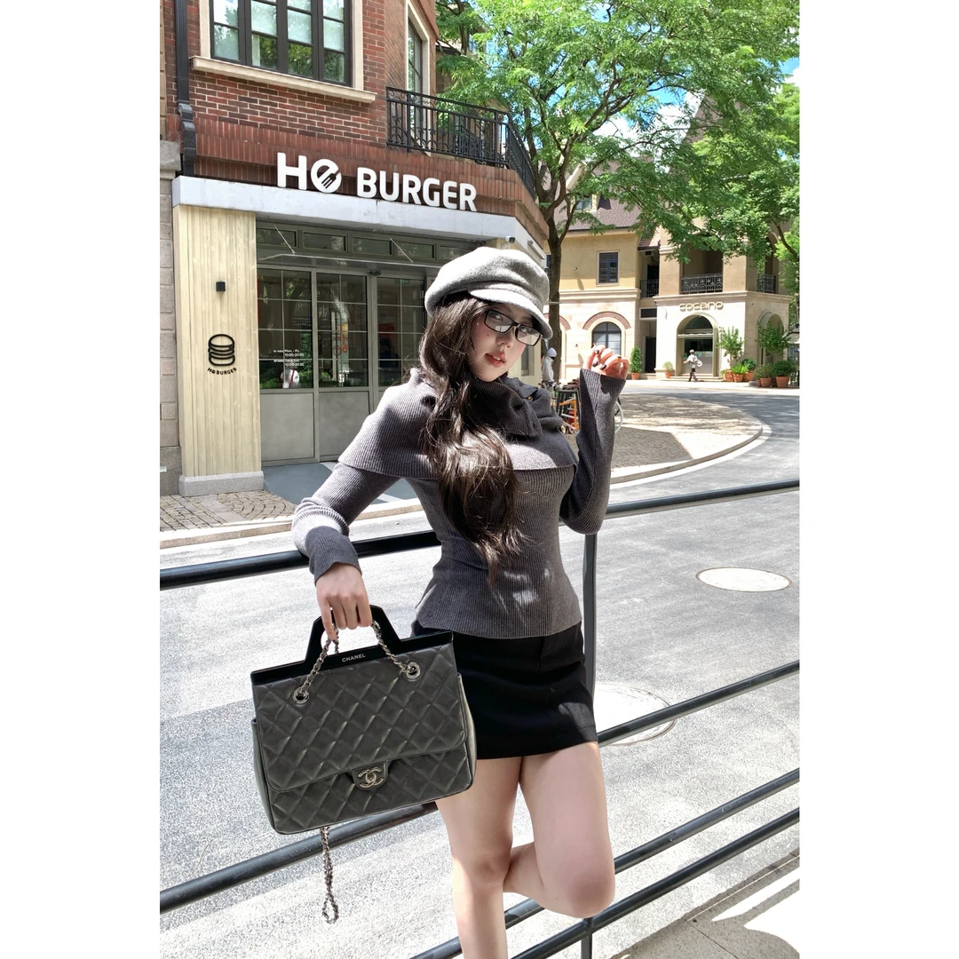 萌面侠辣姣【时髦叠穿】可拆卸披肩上衣两件套出游服装女5890流光风