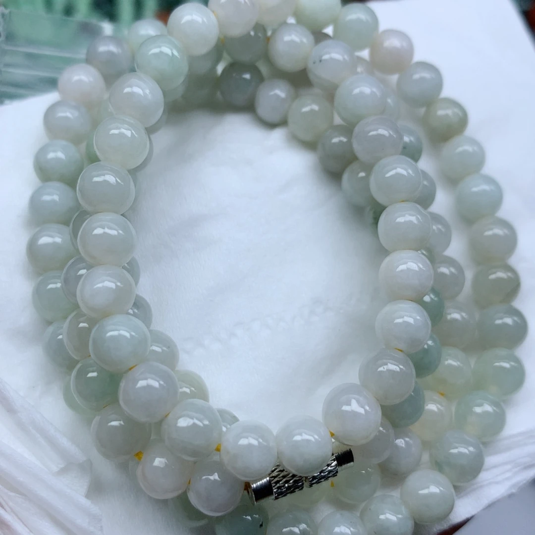 翡翠颈饰未镶嵌手串