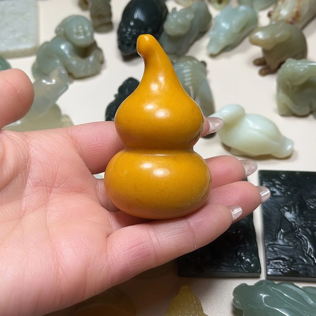 白玉菩提吊坠白玉菩提吊坠