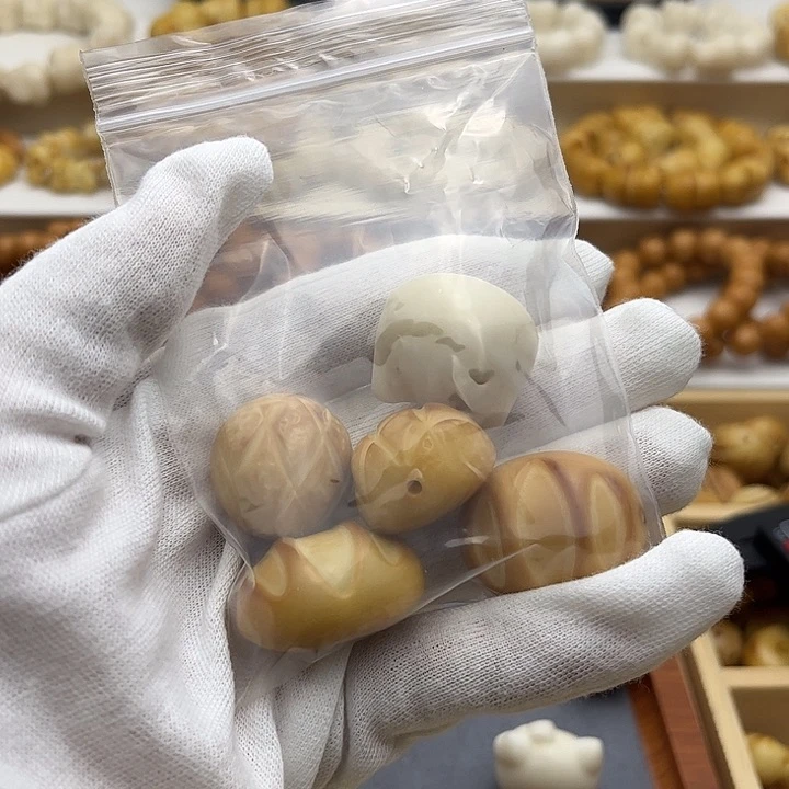 菩提根/象牙果手串