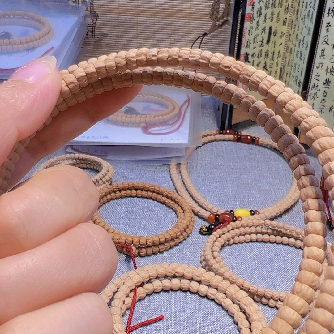 石***E柏香籽/百香籽吊坠