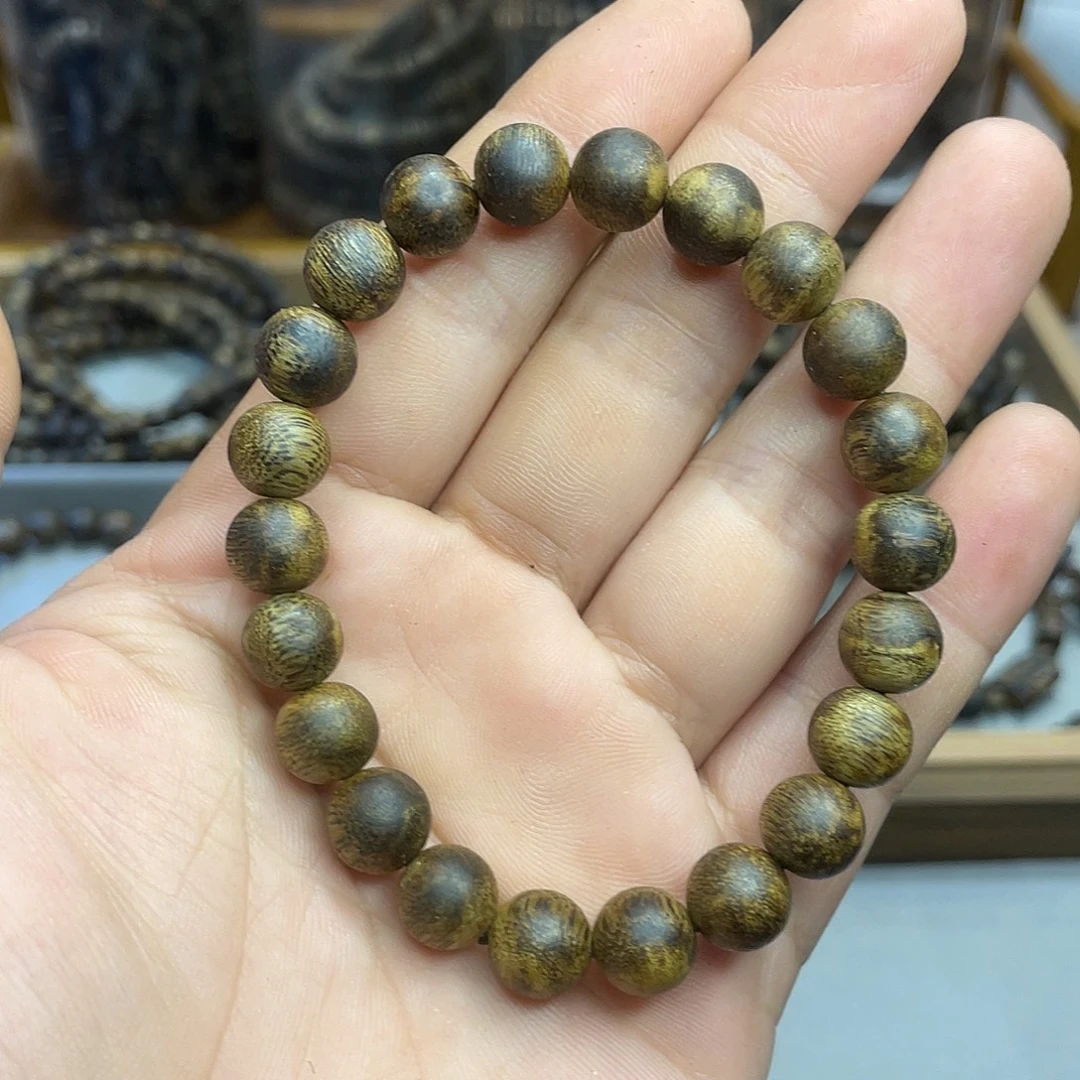 B***9奇楠沉香单圈9毫米