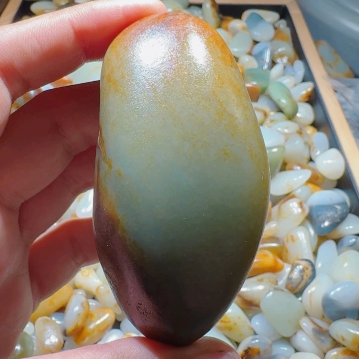 和田玉未镶嵌挂件140克