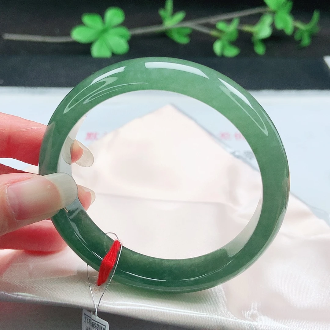 未镶嵌手镯翡翠60圈