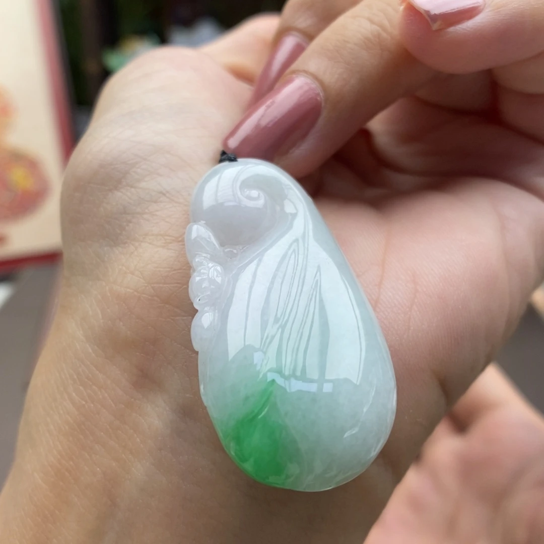 翡翠未镶嵌颈饰吊坠36