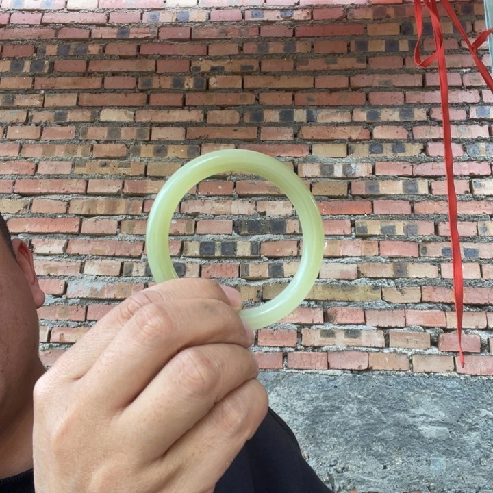 橘***络玉翠色圆条镯子022