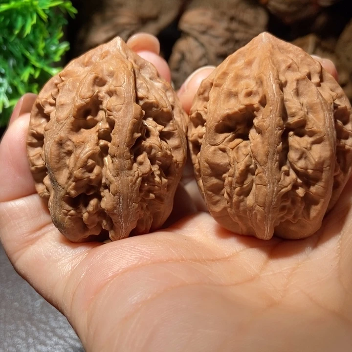 把件文玩核桃东北楸子小雪20