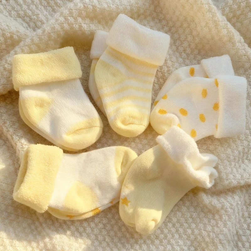 婴儿袜子秋冬款0到3岁卡通宽松口胖宝宝袜子加厚保暖新生婴儿袜cy