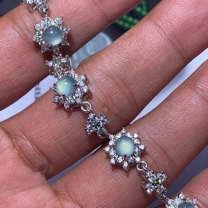 翡翠未镶嵌颈饰天然翡翠