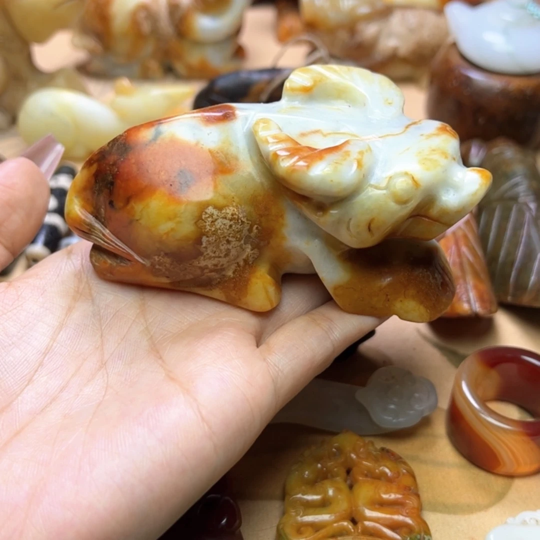 【闪购商品】蛇纹石玉颈饰未镶嵌