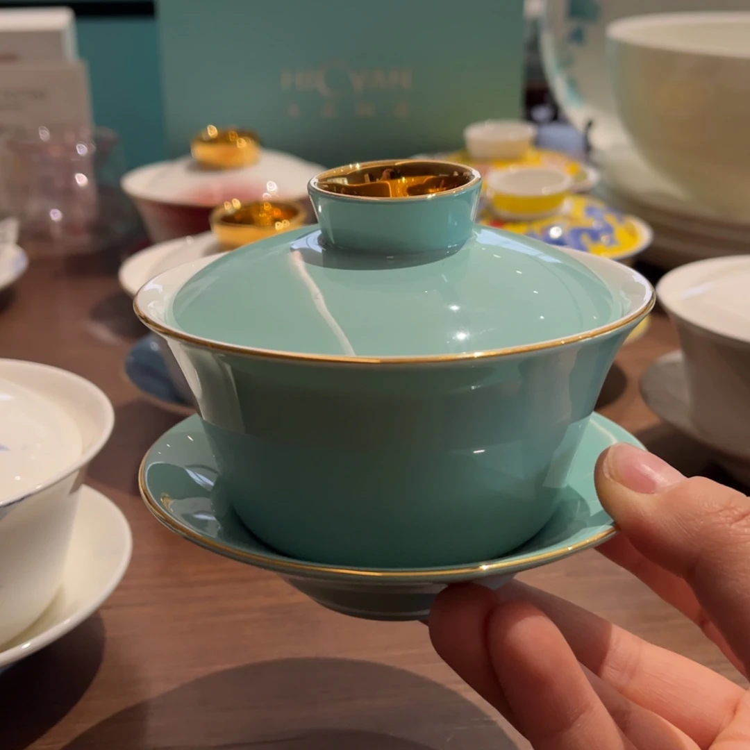 瓷片梅子青盖碗礼盒