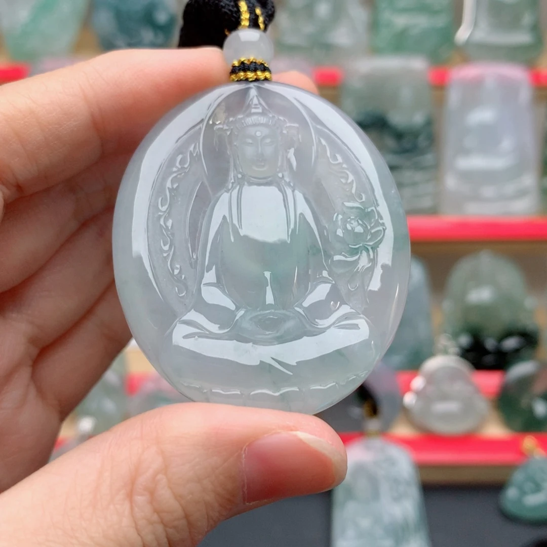 仰***空翡翠未镶嵌颈饰素衣