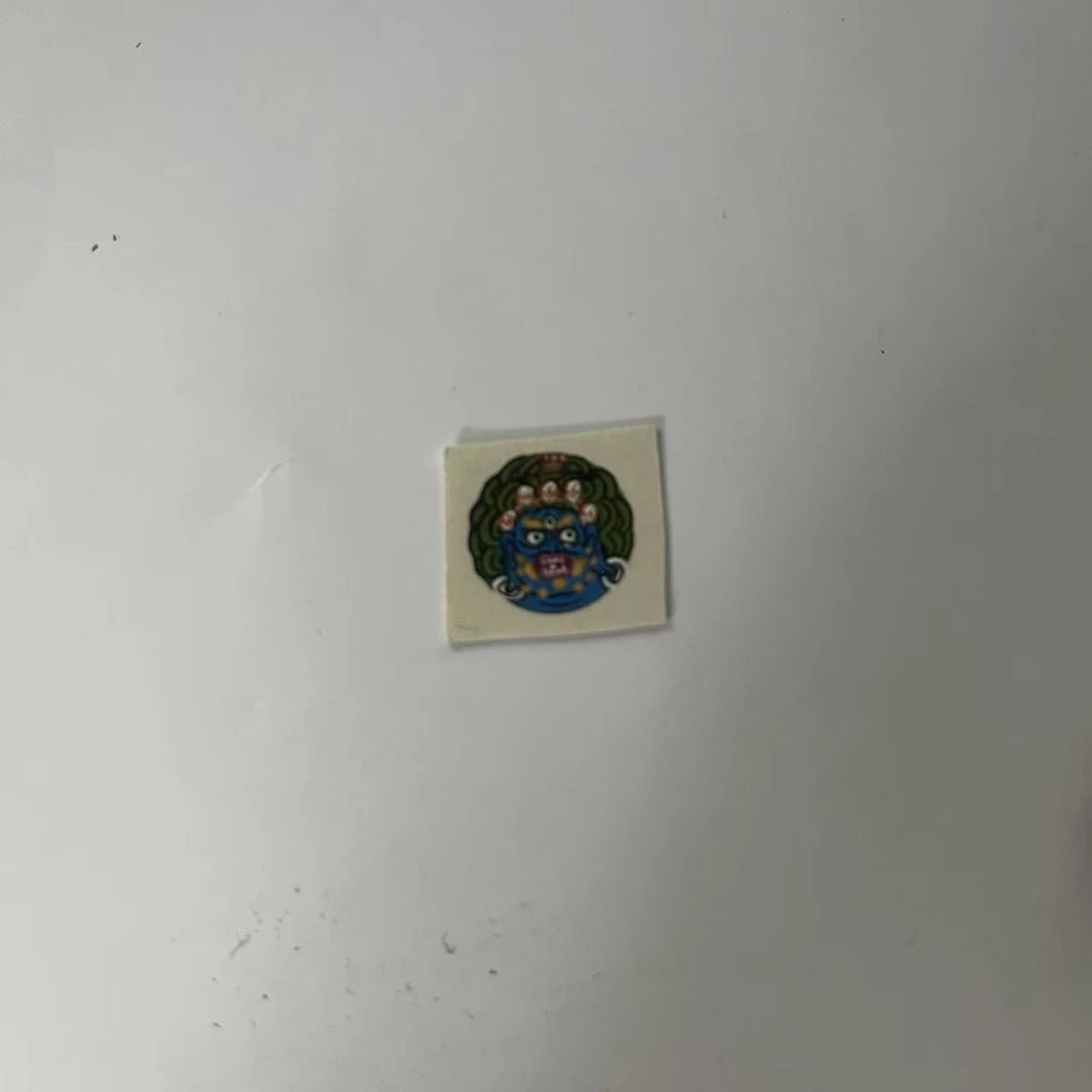 大黑天唐卡单个吊坠带壳子