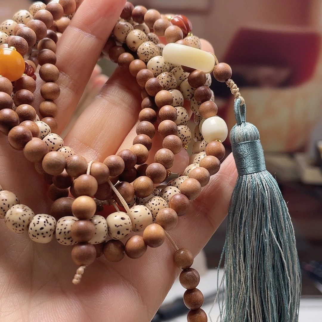 琥珀足银镶嵌裸石项链