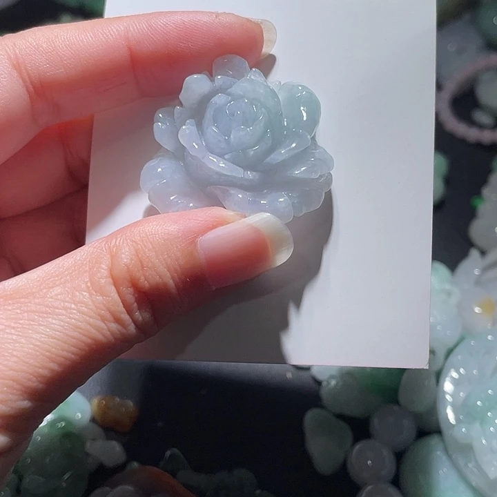 颈饰未镶嵌翡翠天