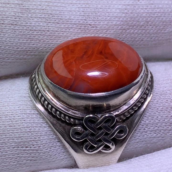 快***谁南红玛瑙足银镶嵌戒指