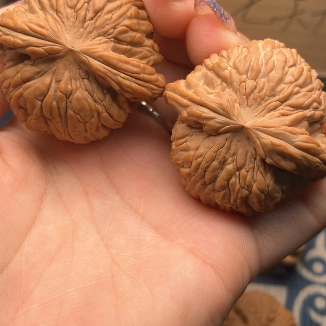 文玩核桃吊坠山***呀43白狮子