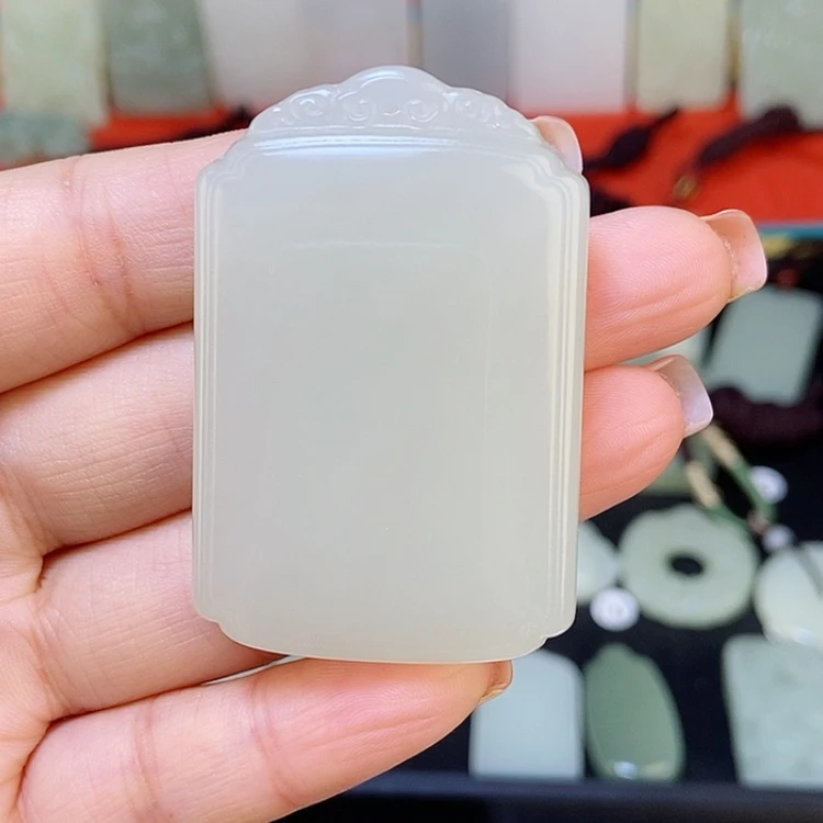 【闪购商品】颈饰未镶嵌和田玉