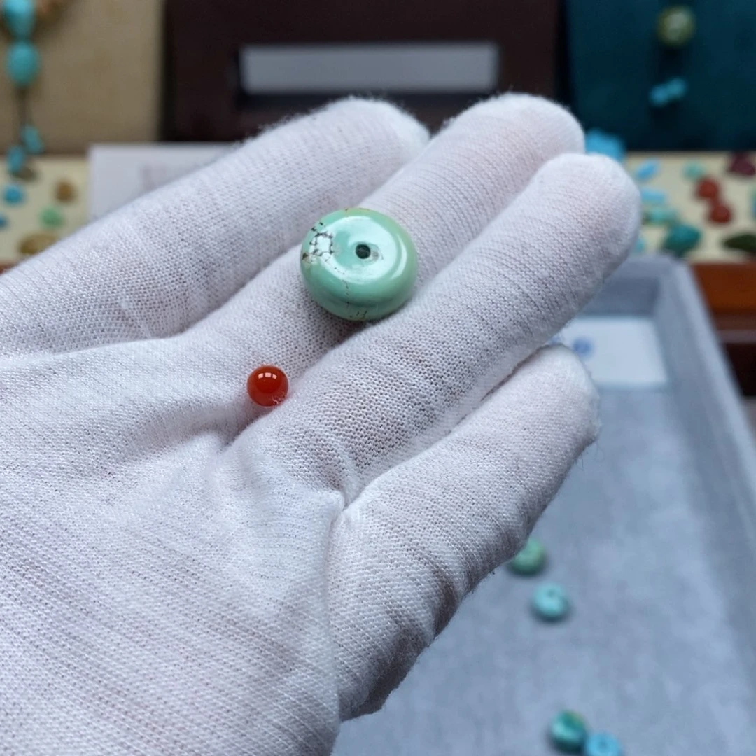 未镶嵌配饰南红玛瑙