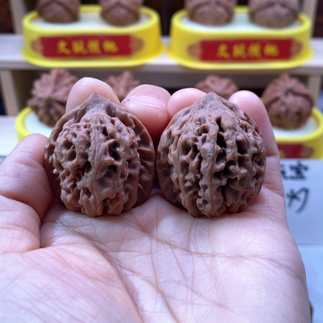 文玩核桃吊坠32全品太行龙纹