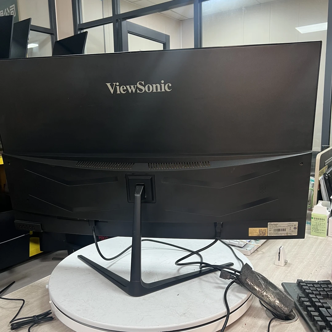 9新 铁幕 优派40寸1K144HZ曲面电竞显示器显示器二手