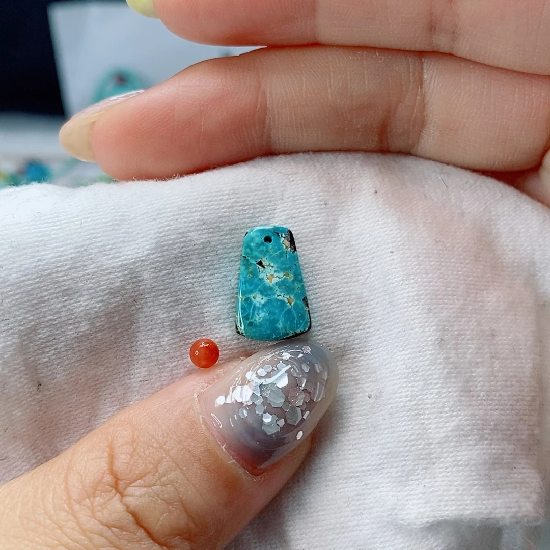 南红玛瑙未镶嵌珠宝奇石