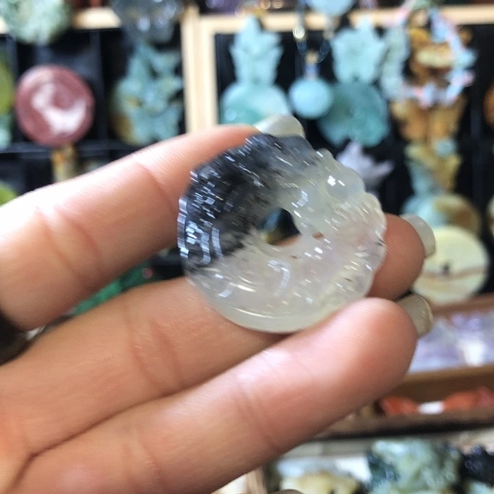 岫玉未镶嵌岫玉挂件