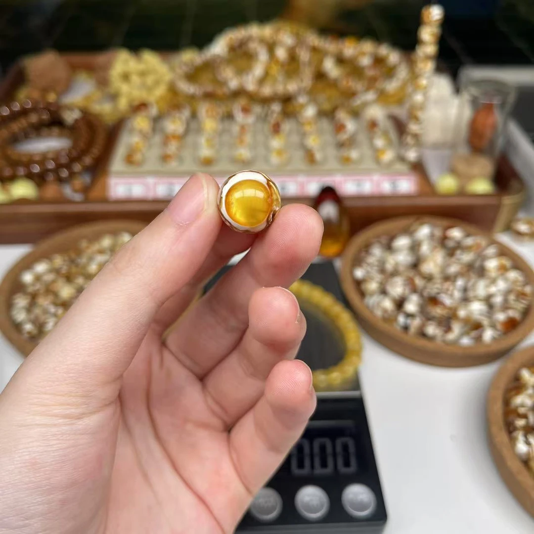 沁色蜜蜡白花圆珠一物一图尺寸13.93mm搭配手串好看9242号