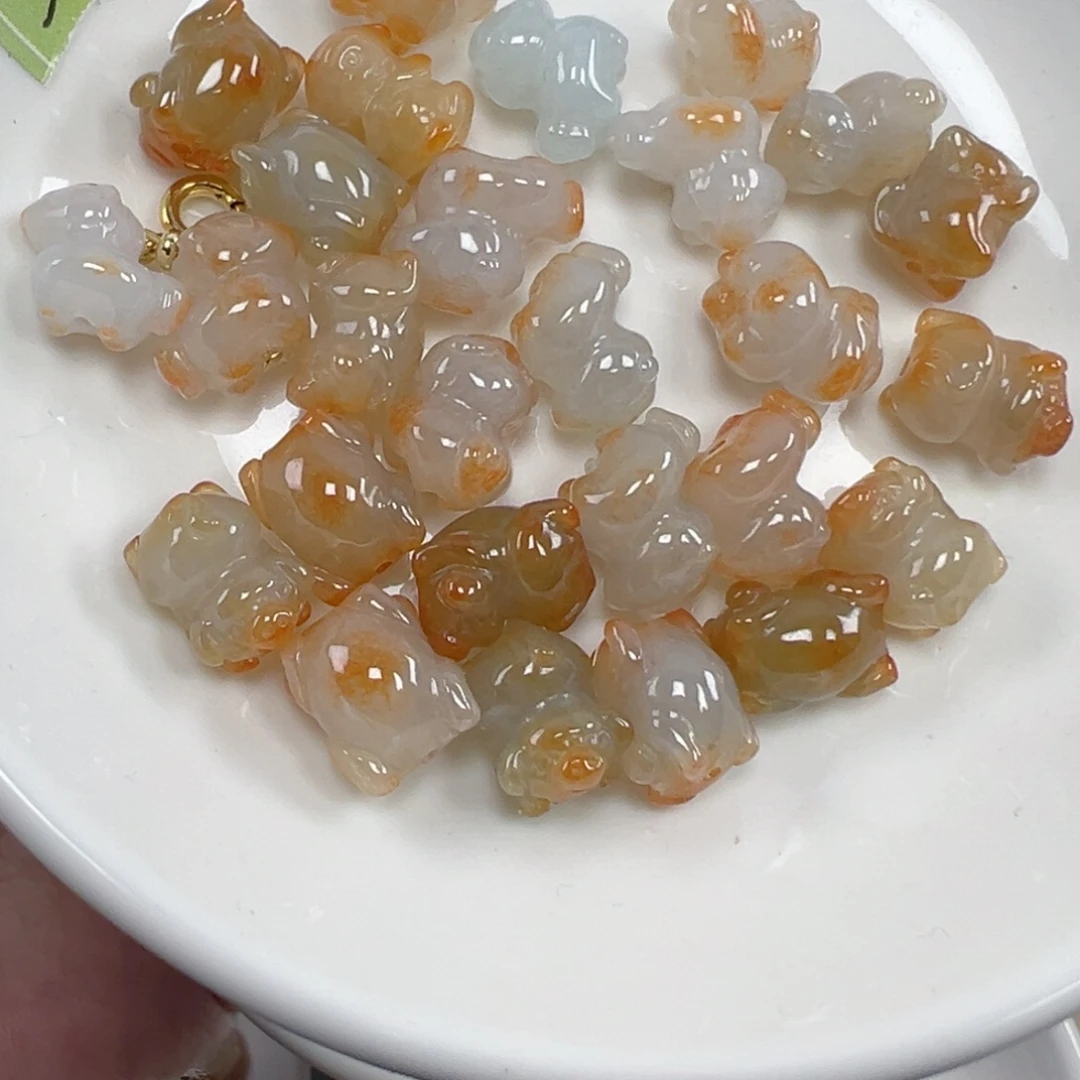 翡翠散珠通孔马一个可挑