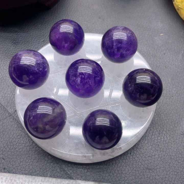 水晶摆件未镶嵌江*江摆件