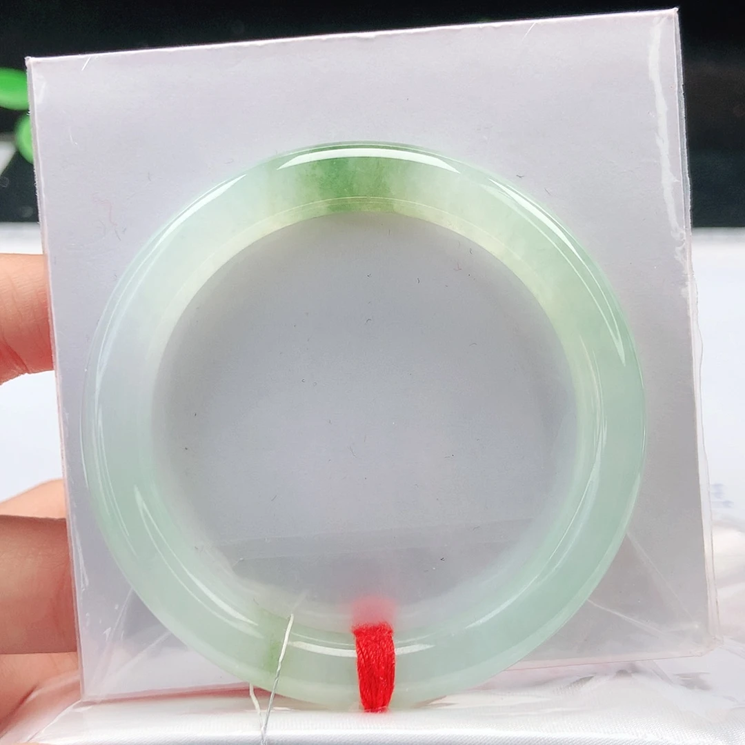 翡翠未镶嵌手镯（圆镯）52圆