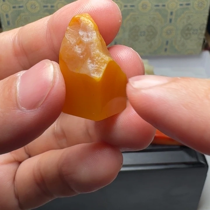 寿山石妙**尘他考虑他人小心翼翼
